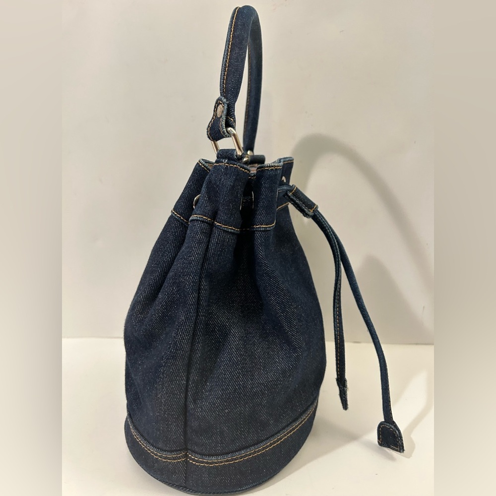 Tommy Hilfiger Vintage Denim Drawstring Cinch Bucket Bag - Picture 4 of 11